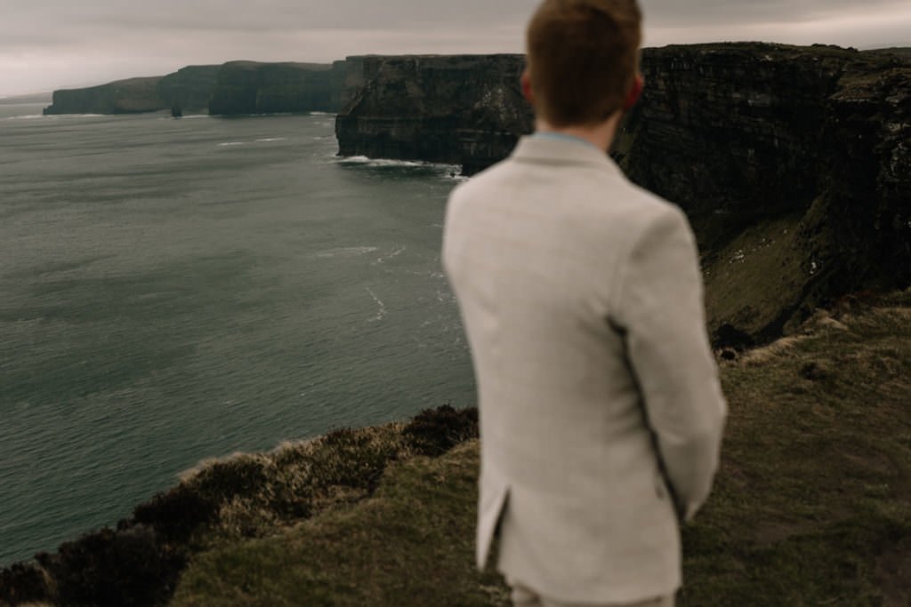 188 elope to ireland wedding photographer cliffs of moher