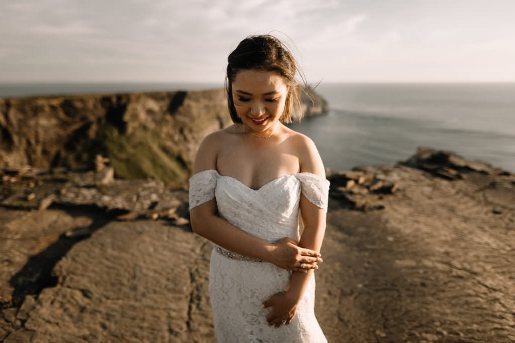 094 cliffs of moher wedding session