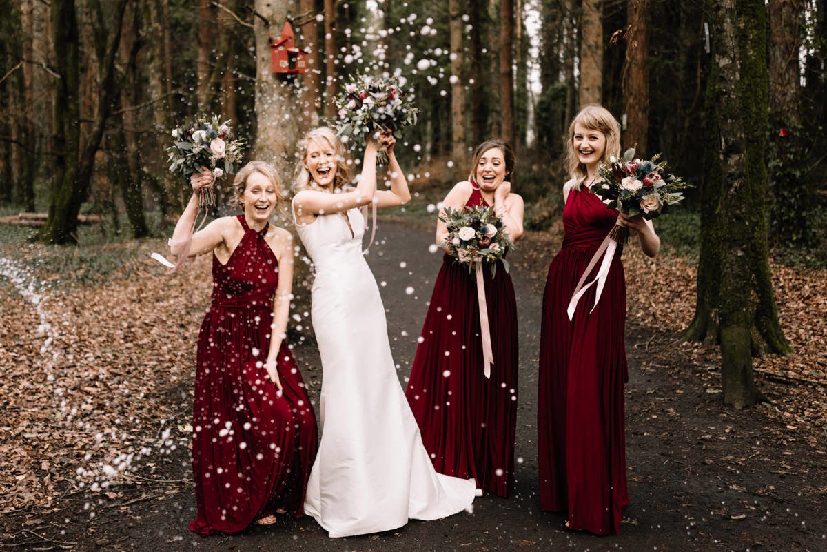 How to choose the right wedding photographer in Ireland